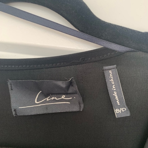 Line Dress - Picture 4 of 4